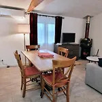 De L'akwaba Hebergements T2 Et T3 Et 1 A La Nuitee Lejlighed Buzet-sur-Baise