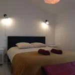 De L'akwaba Hebergements T2 Et T3 Et 1 A La Nuitee Cliquez Sur Les Disponibilites Pour Tous Les Hebergements Disponibles Merci * Buzet-sur-Baise