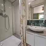 Apartment De L'akwaba Hebergements T2 Et T3 Et 1 A La Nuitee Cliquez Sur Les Disponibilites Pour Tous Les Hebergements Disponibles Merci