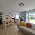 Apartment De L'akwaba Hebergements T2 Et T3 Et 1 A La Nuitee Cliquez Sur Les Disponibilites Pour Tous Les Hebergements Disponibles Merci *