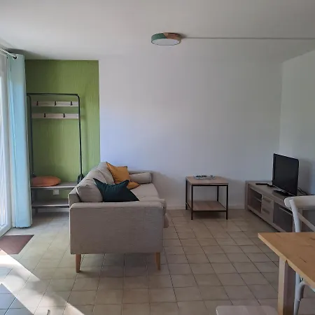 De L'akwaba Apartment