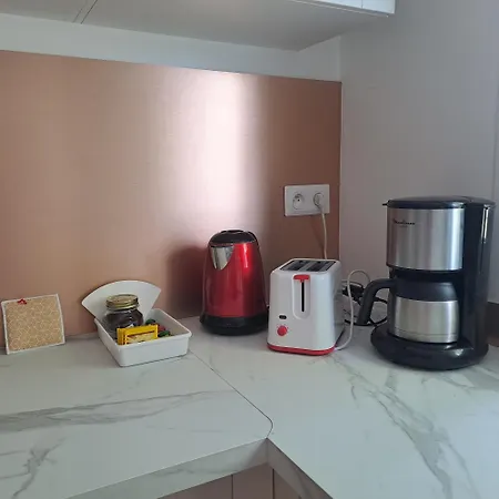 De L'akwaba Hebergements T2 Et T3 Et 1 A La Nuitee Buzet-sur-Baise