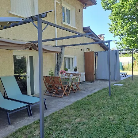 De L'akwaba Hebergements T2 Et T3 Et 1 A La Nuitee Buzet-sur-Baise