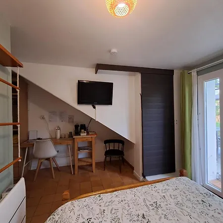 De L'akwaba Hebergements T2 Et T3 Et 1 A La Nuitee * Buzet-sur-Baise