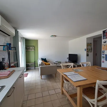 De L'akwaba Hebergements T2 Et T3 Et 1 A La Nuitee Buzet-sur-Baise