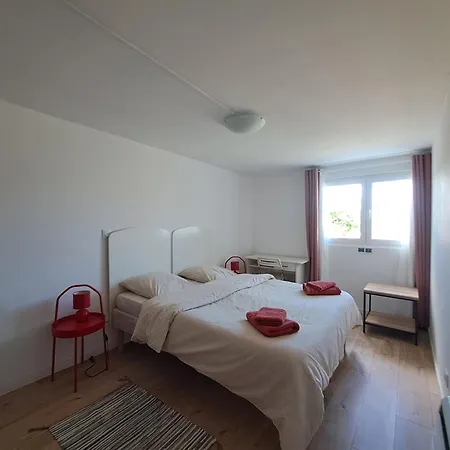 De L'akwaba Hebergements T2 Et T3 Et 1 A La Nuitee * Buzet-sur-Baise