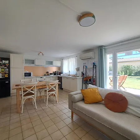 Apartment De L'akwaba Hebergements T2 Et T3 Et 1 A La Nuitee *