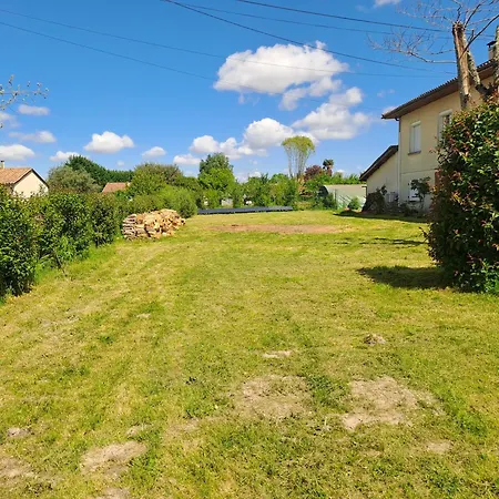 De L'akwaba Hebergements T2 Et T3 Et 1 A La Nuitee