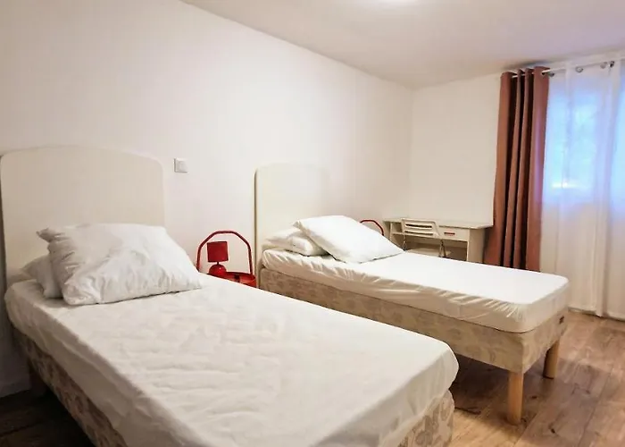 Appartamento De L'akwaba Hébergements T2 Et T3 Et 1 à La Nuitée