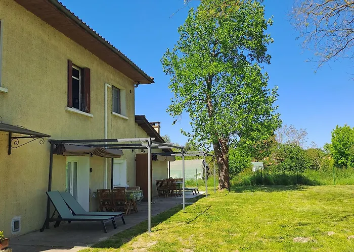 Apartmán De L'akwaba Et A La Nuitee Buzet-sur-Baise